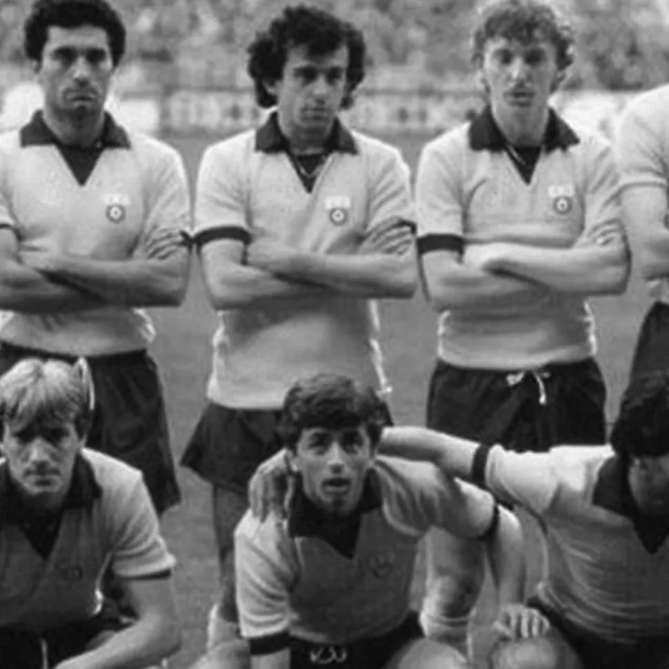 Juventus FC 1983 - 84 Away Coppa delle Coppe UEFA Maglia Storica Calcio